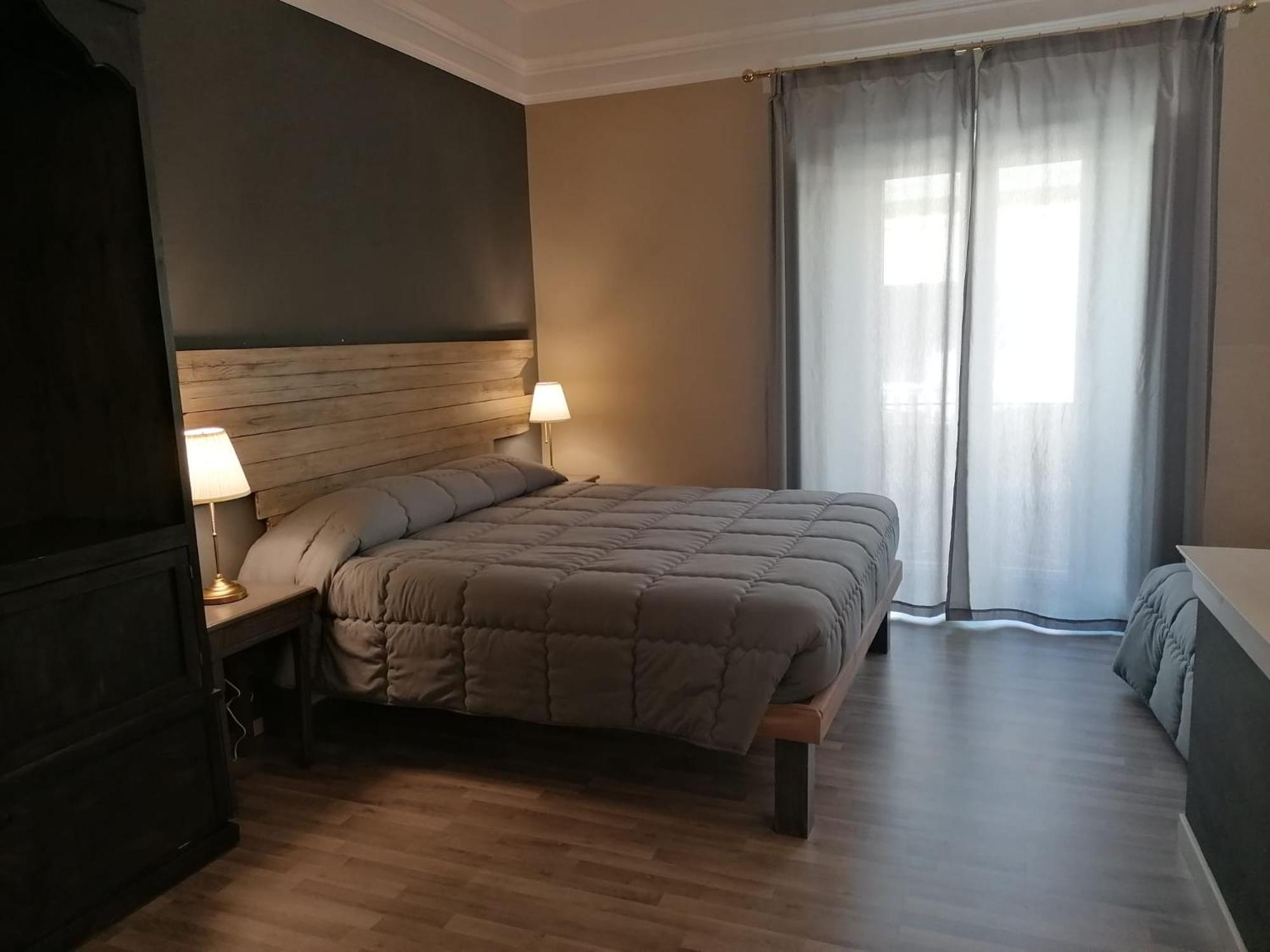 384 Guesthouse Rooms & Suite Enna Kültér fotó